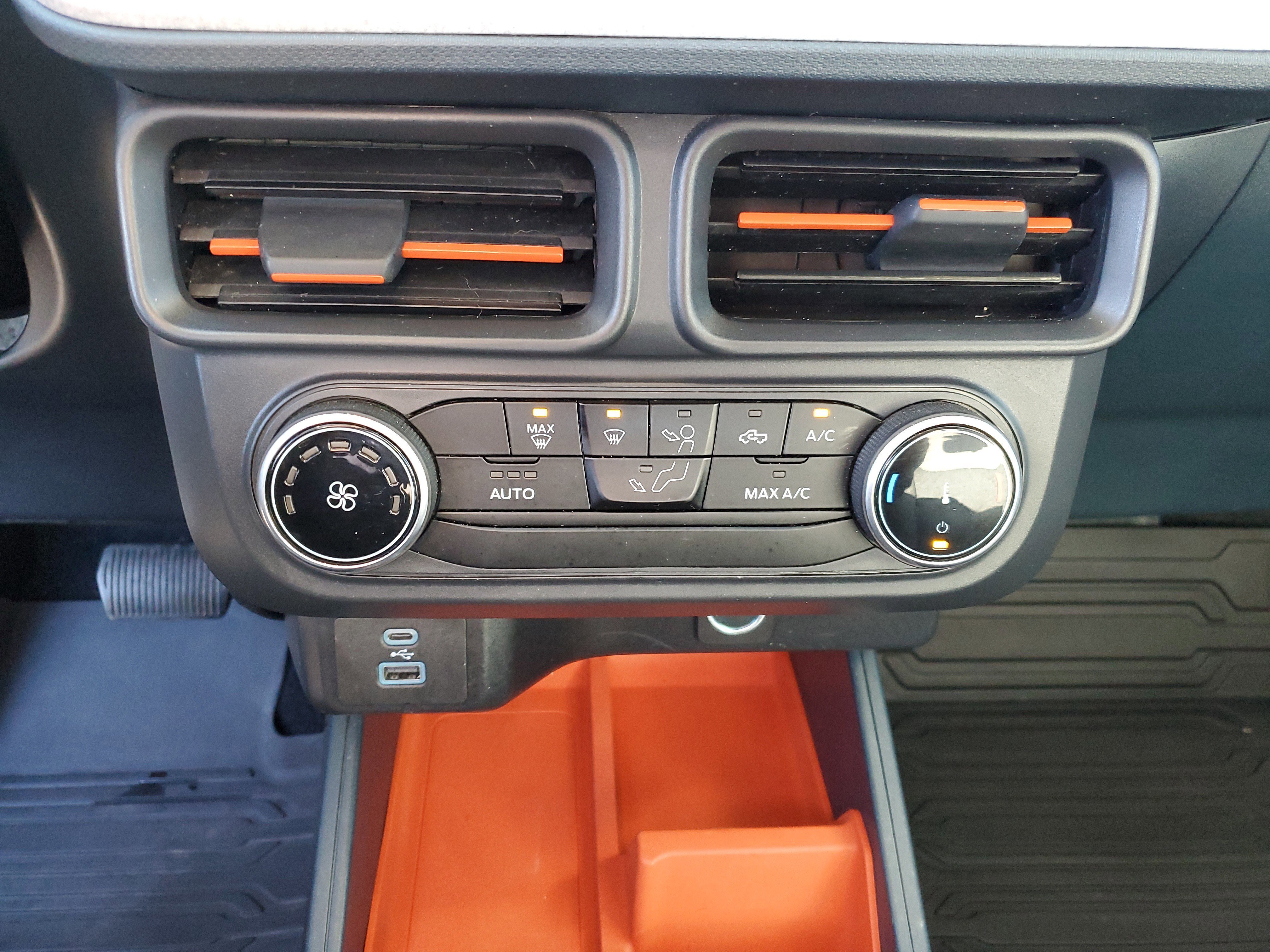 Certified 2024 Ford Maverick XLT w/ Equipment Group 300A Standard image 29