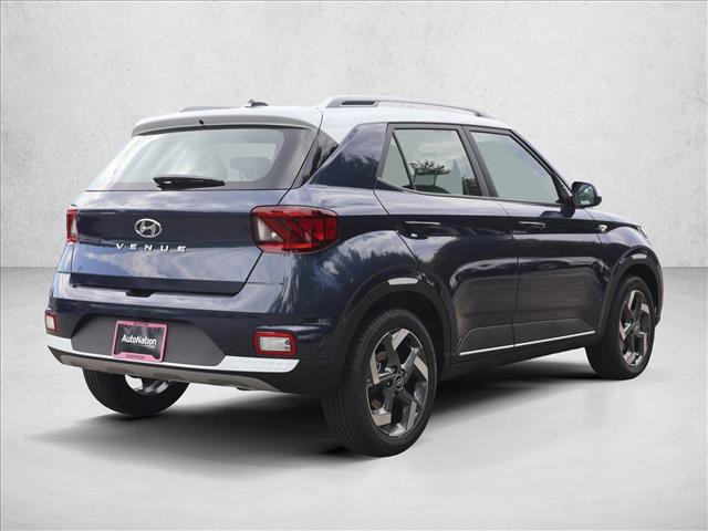 New 2026 Hyundai Venue SEL FWD image 5