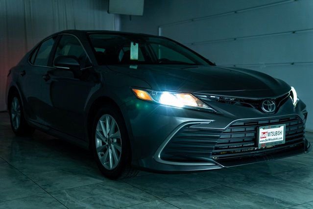 Used 2023 Toyota Camry LE image 15