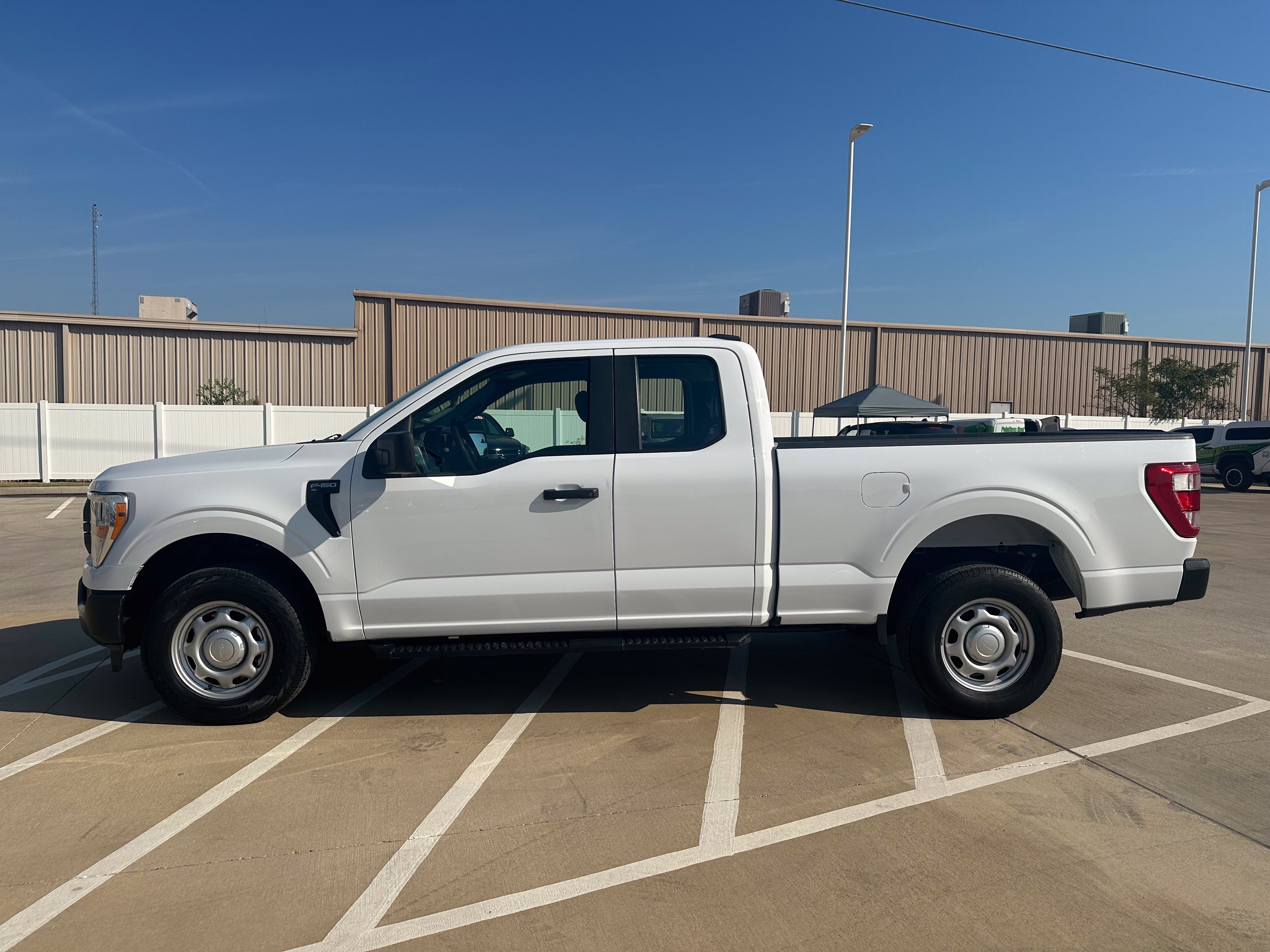 Used 2022 Ford F150 XL w/ Equipment Group 101A High AWD/4WD image 14
