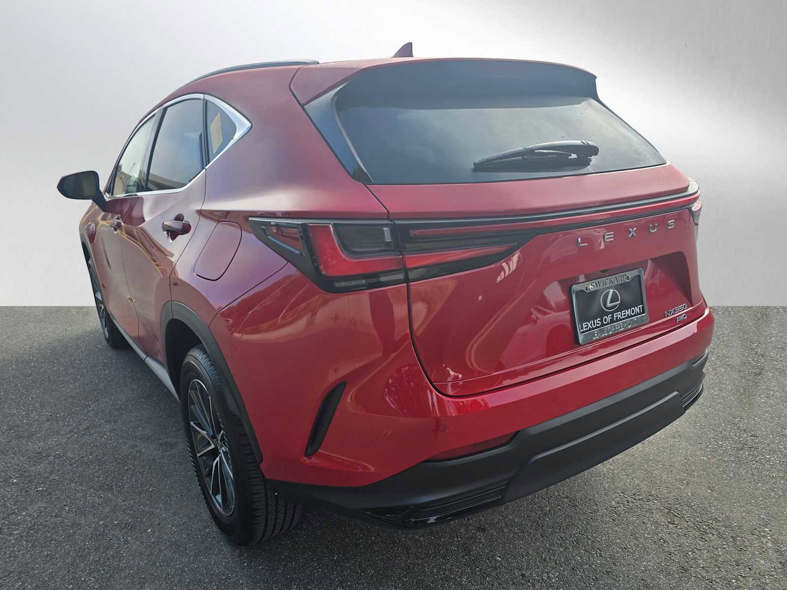 Certified 2025 Lexus NX 350 AWD w/ Premium Package image 5