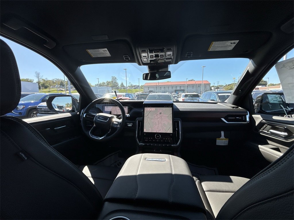 New 2026 GMC Yukon XL Denali image 10