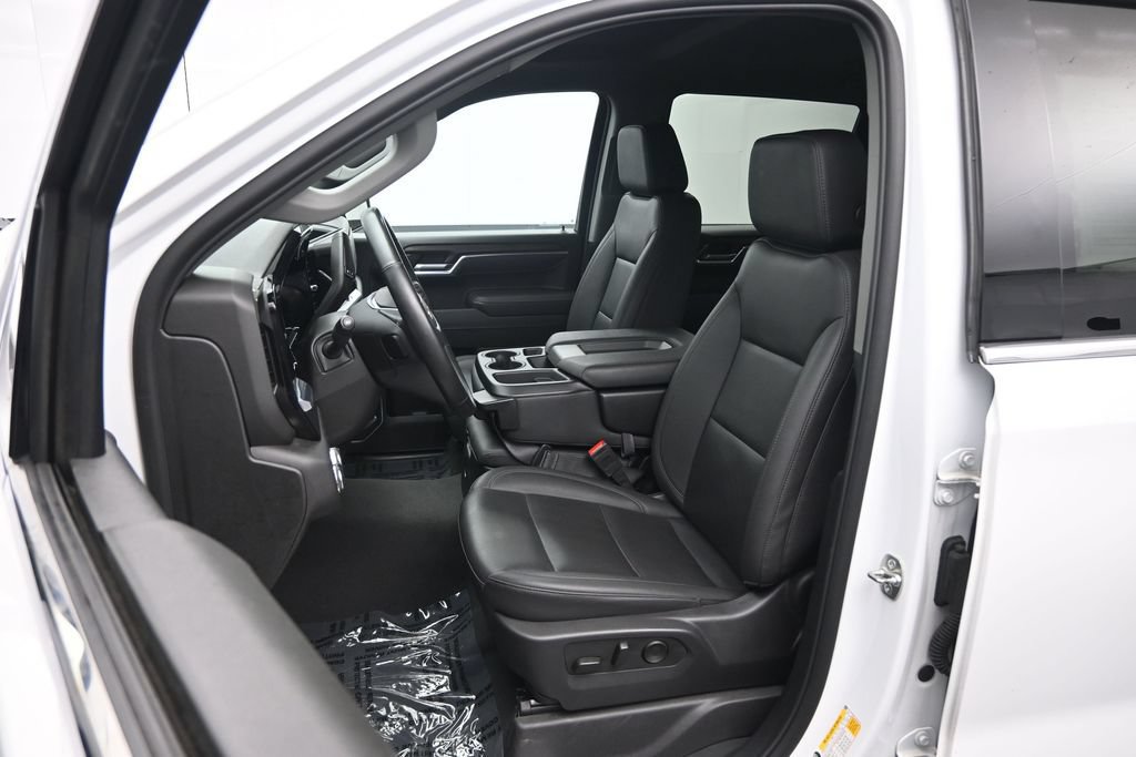 Used 2025 GMC Sierra 1500 SLT AWD/4WD image 21