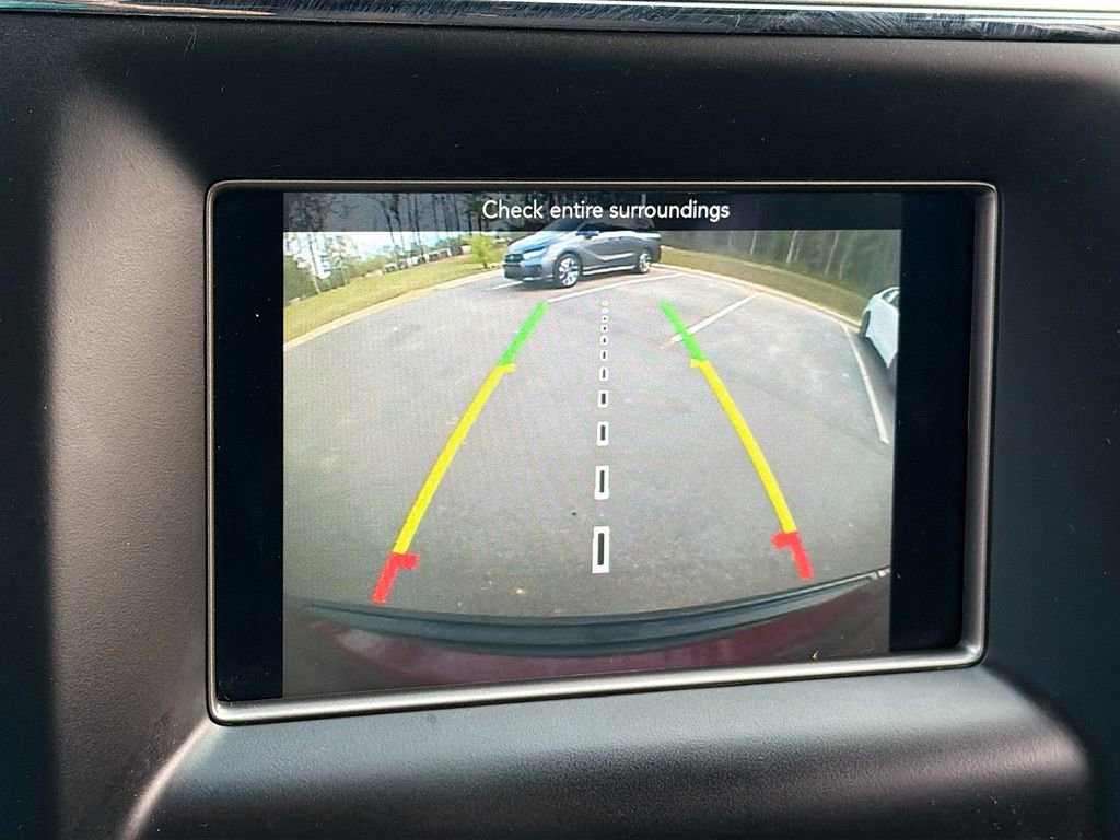 Used 2019 Jeep Grand Cherokee Laredo w/ Security & Convenience Group image 29