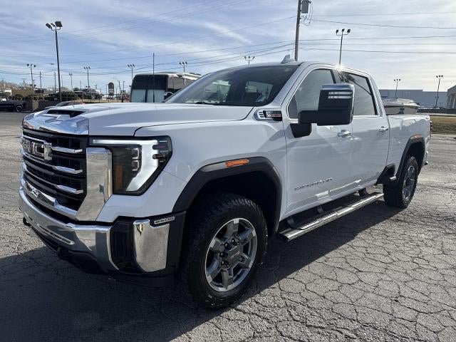 Used 2025 GMC Sierra 2500 SLT AWD/4WD image 3