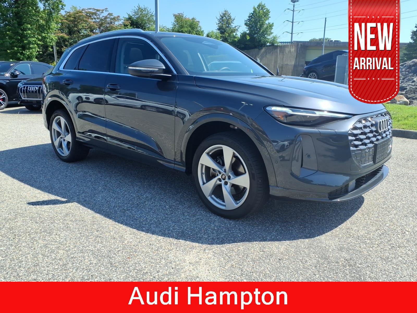 Certified 2025 Audi Q5 Premium Plus w/ Premium Plus AWD/4WD image 4