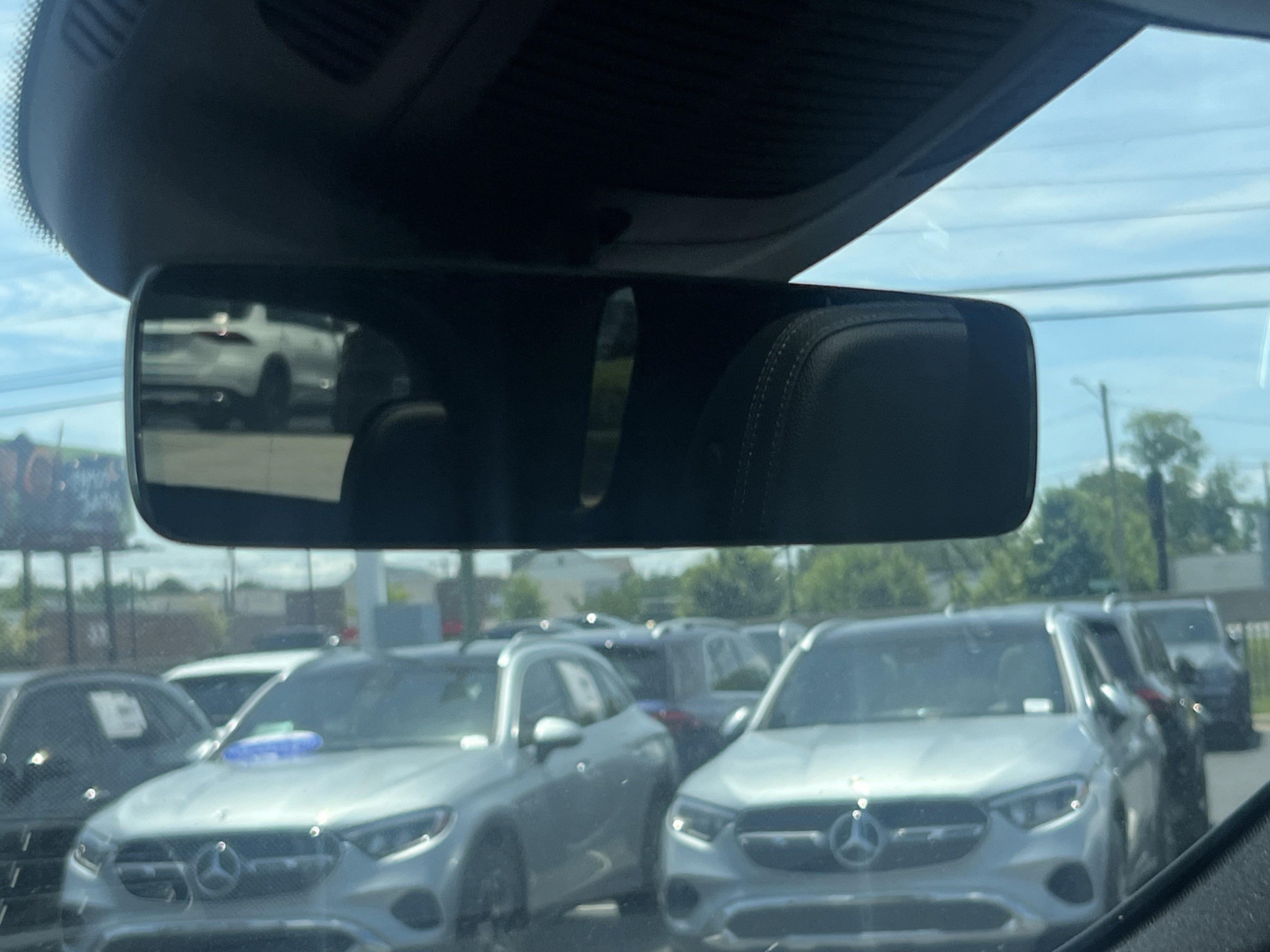 Used 2025 Mercedes-Benz GLE 450 4MATIC w/ Winter Package image 27