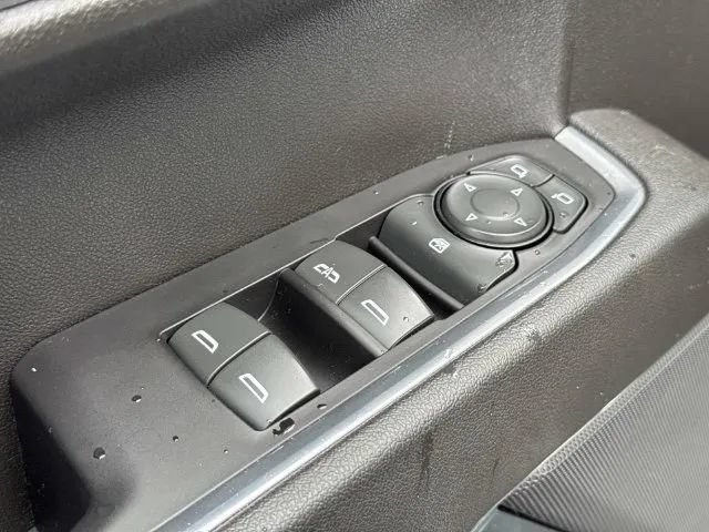Used 2022 Chevrolet Silverado 1500 LT AWD/4WD image 28