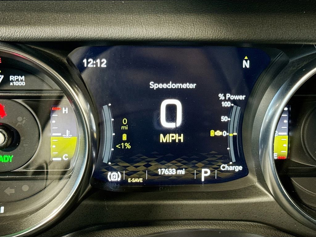 Used 2023 Jeep Wrangler Unlimited Sahara w/ Cold Weather Group AWD/4WD image 21