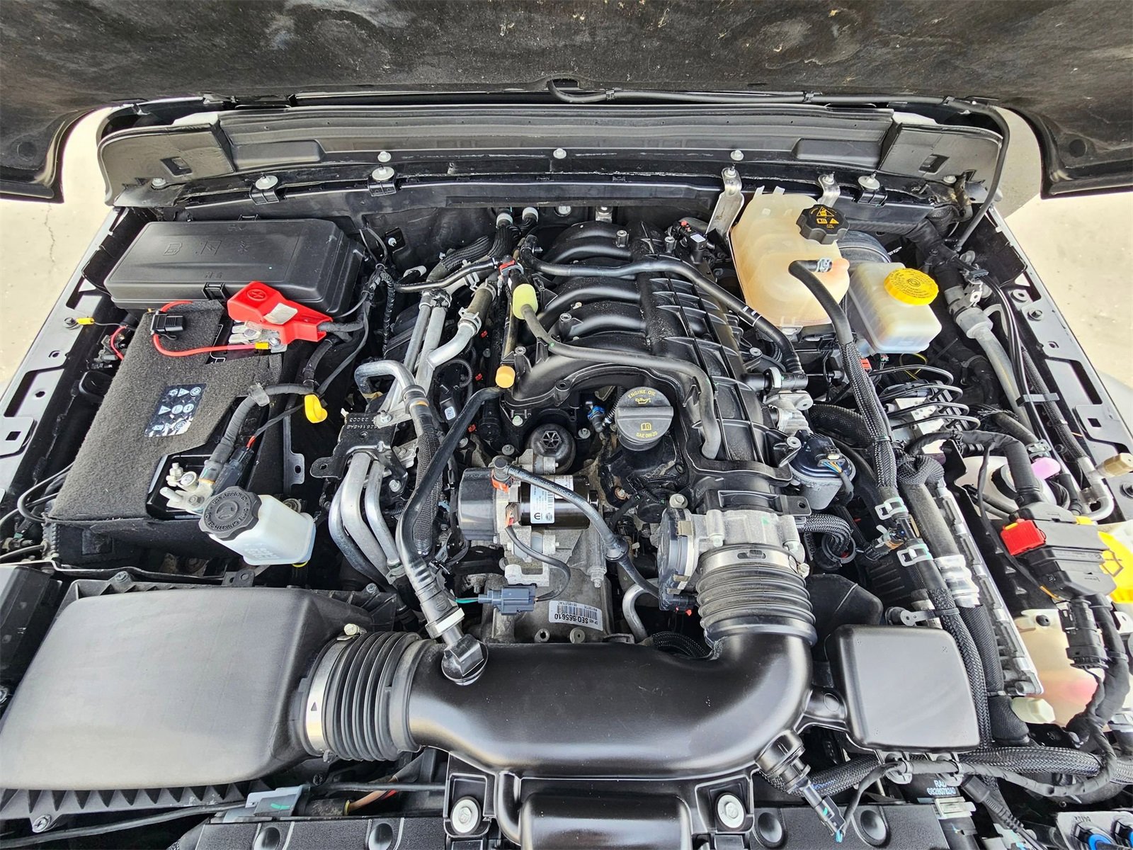 Used 2022 Jeep Wrangler Sport image 21