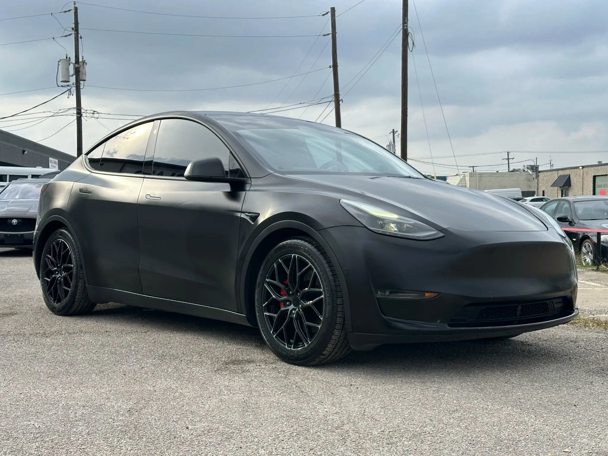 Used 2021 Tesla Model Y Performance image 9