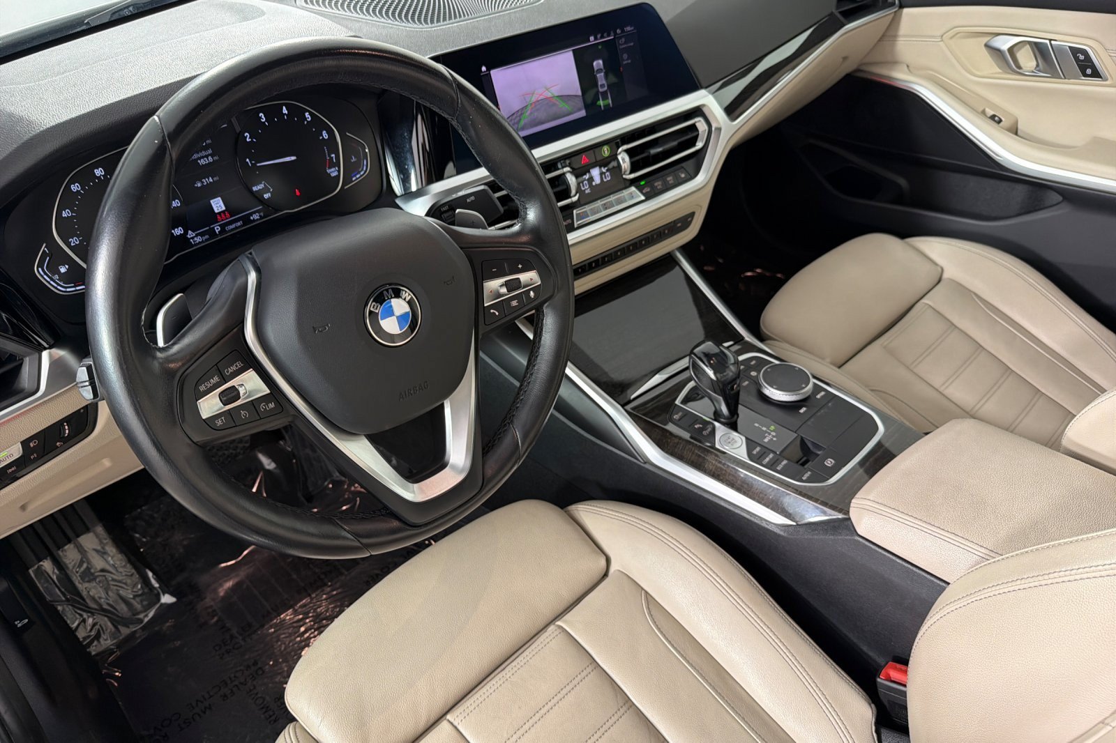 Used 2021 BMW 330i Sedan w/ Convenience Package RWD image 9