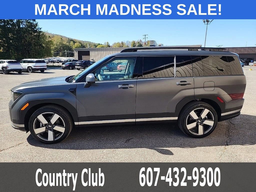 Used 2025 Hyundai Santa Fe Limited image 5