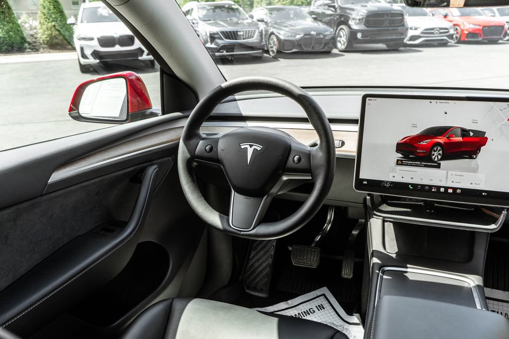 Used 2023 Tesla Model Y Long Range AWD/4WD image 12
