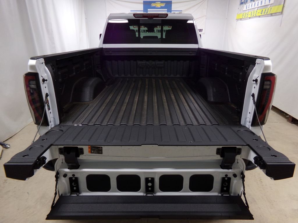 New 2026 GMC Sierra 2500 AT4 w/ AT4 Premium Plus Package image 29
