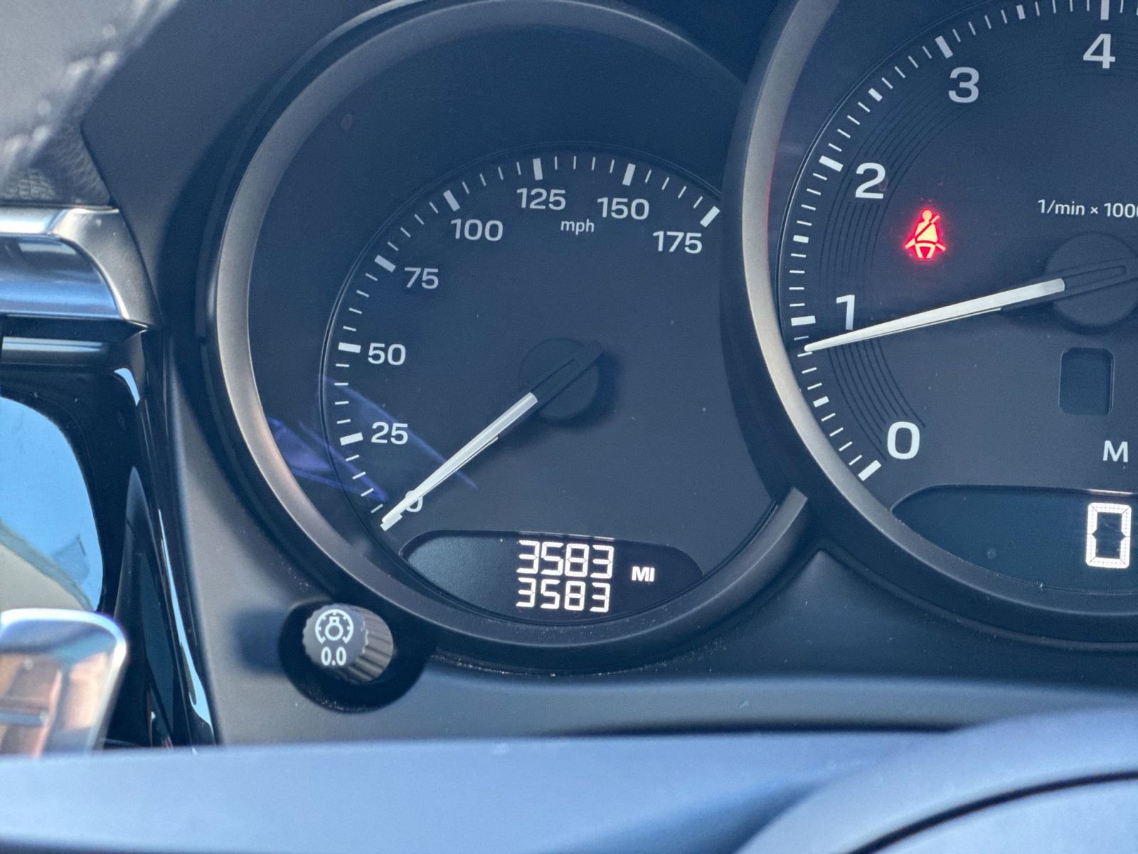 Certified 2025 Porsche Macan image 31