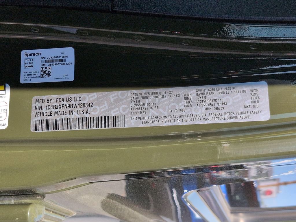 Used 2024 Jeep Wrangler Unlimited Rubicon w/ XTREMEE 35" Tire Package image 29