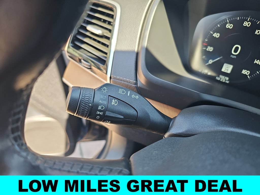 Used 2018 Volvo XC90 T8 Inscription w/ Convenience Package AWD/4WD image 28