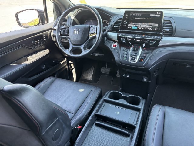 Used 2025 Honda Odyssey Sport-L image 14