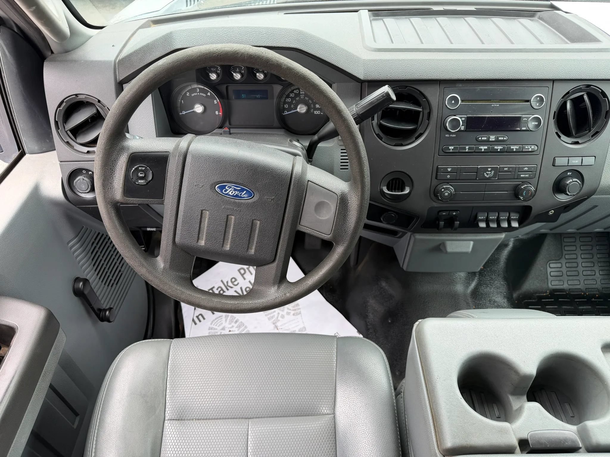 Used 2011 Ford F550 2WD Crew Cab Super Duty image 11