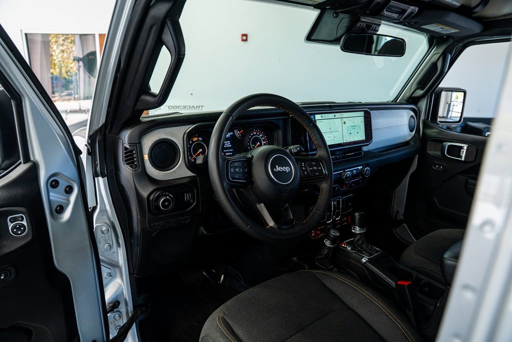 Used 2024 Jeep Wrangler Willys image 32