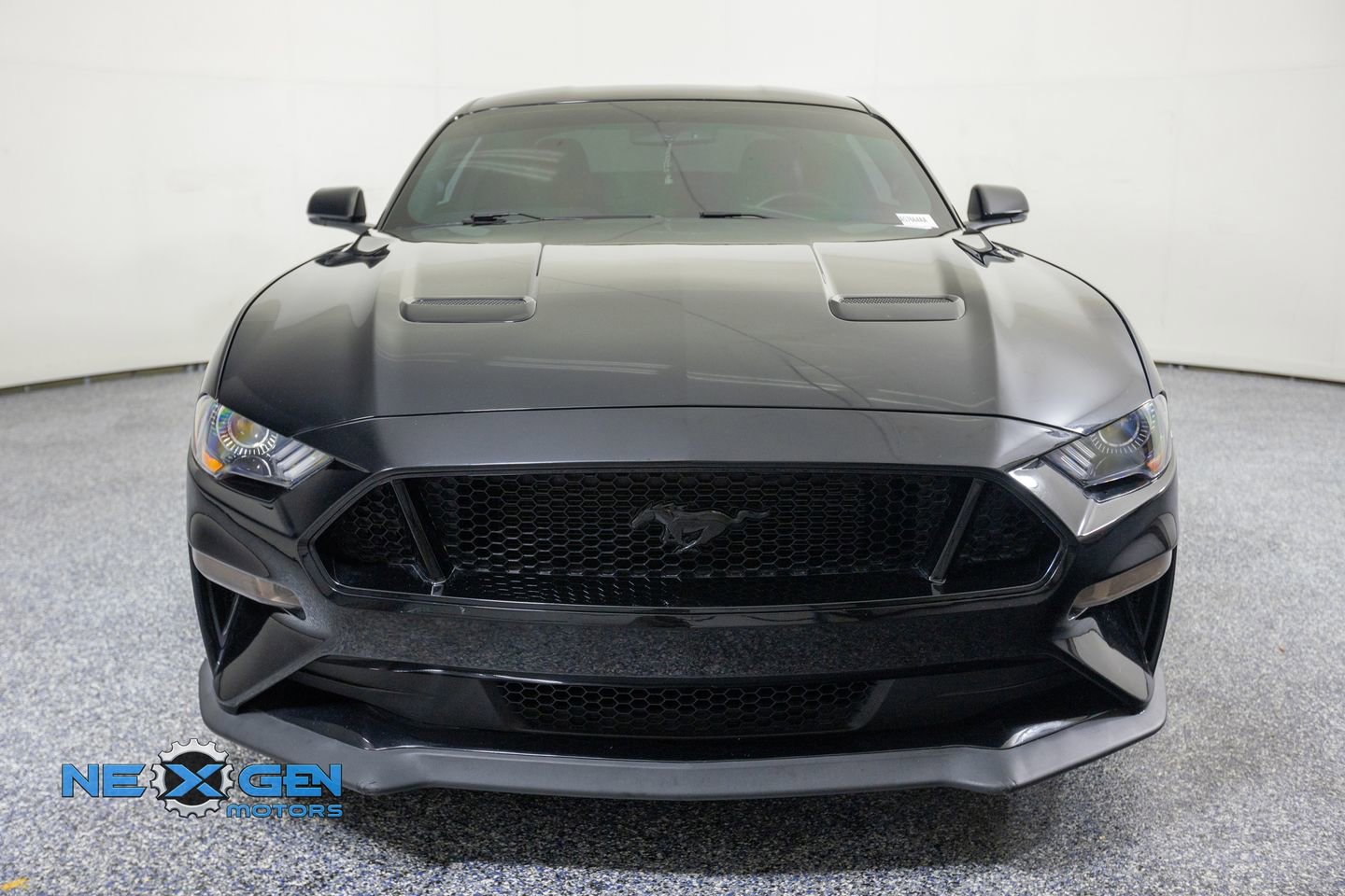 Used 2019 Ford Mustang GT Premium w/ GT Performance Package RWD image 2