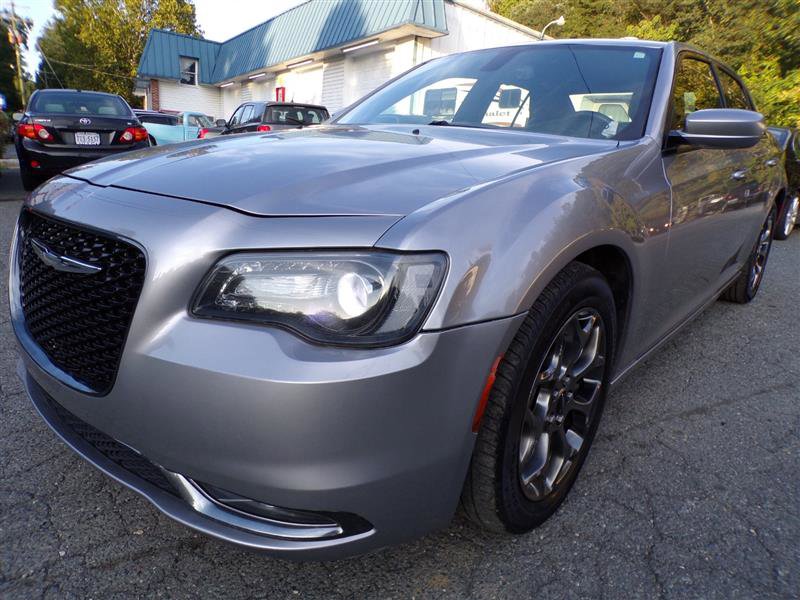 Used 2017 Chrysler 300 S image 3
