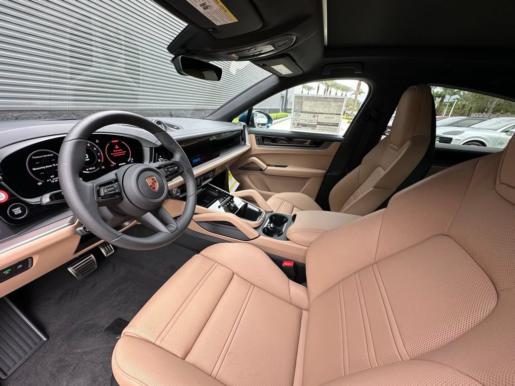 Used 2026 Porsche Cayenne S AWD/4WD image 4