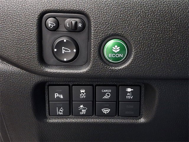 Certified 2025 Honda Ridgeline Black Edition image 29