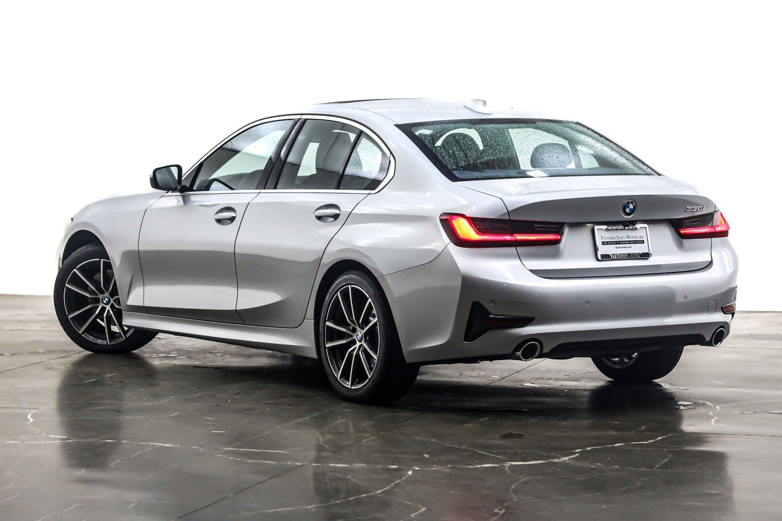 Used 2019 BMW 330i Sedan w/ Convenience Package image 11