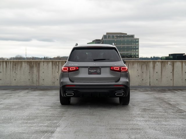 Certified 2023 Mercedes-Benz GLB 250 4MATIC image 4