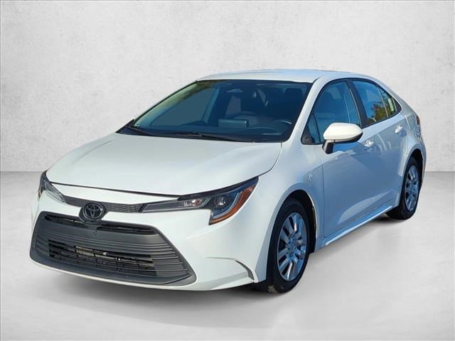 Used 2023 Toyota Corolla LE image 1