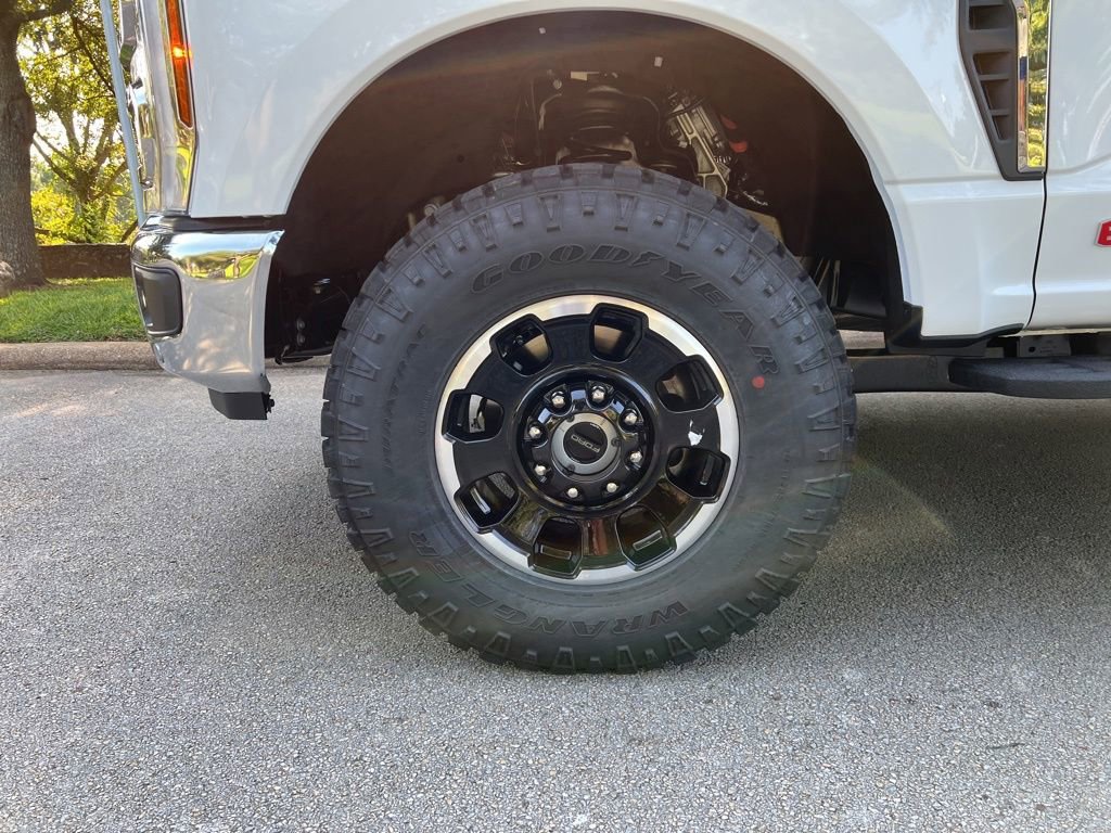 New 2026 Ford F250 Lariat w/ Tremor Off-Road Package image 47