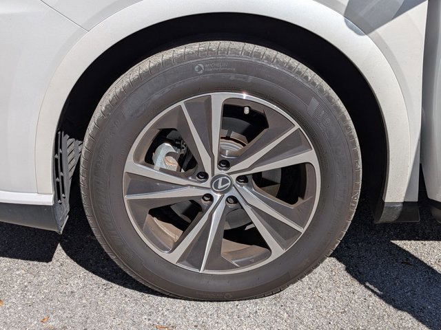 Certified 2024 Lexus RX 350 FWD w/ Technology Package image 3
