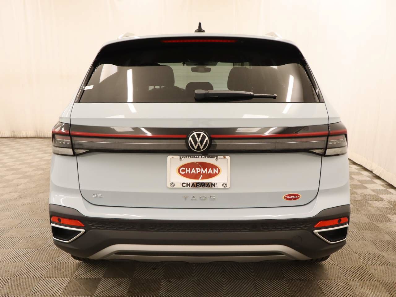 New 2026 Volkswagen Taos SE FWD image 5