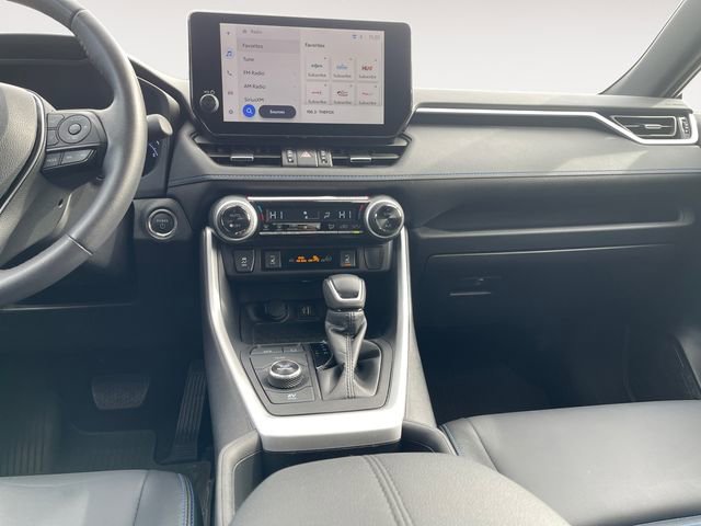 Used 2024 Toyota RAV4 XSE w/ Weather Package image 11