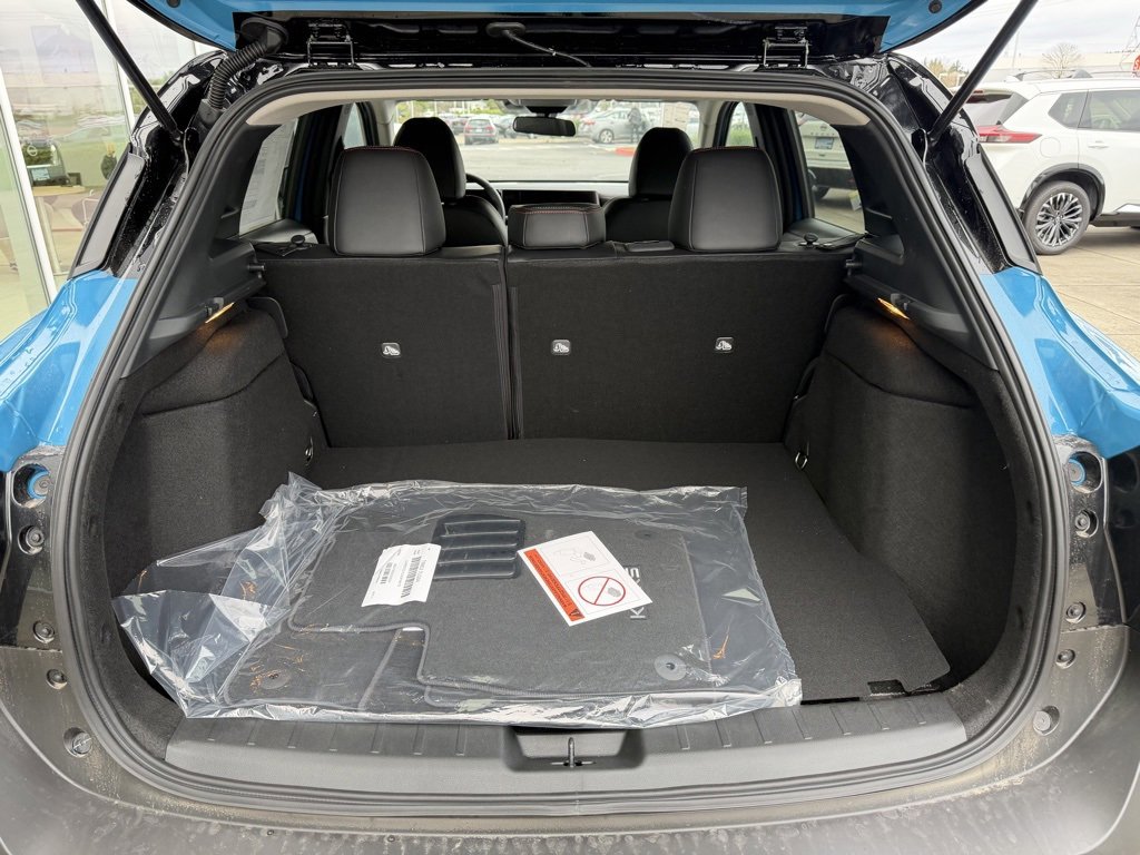 New 2026 Nissan Kicks SR w/ Cold Weather Package image 10