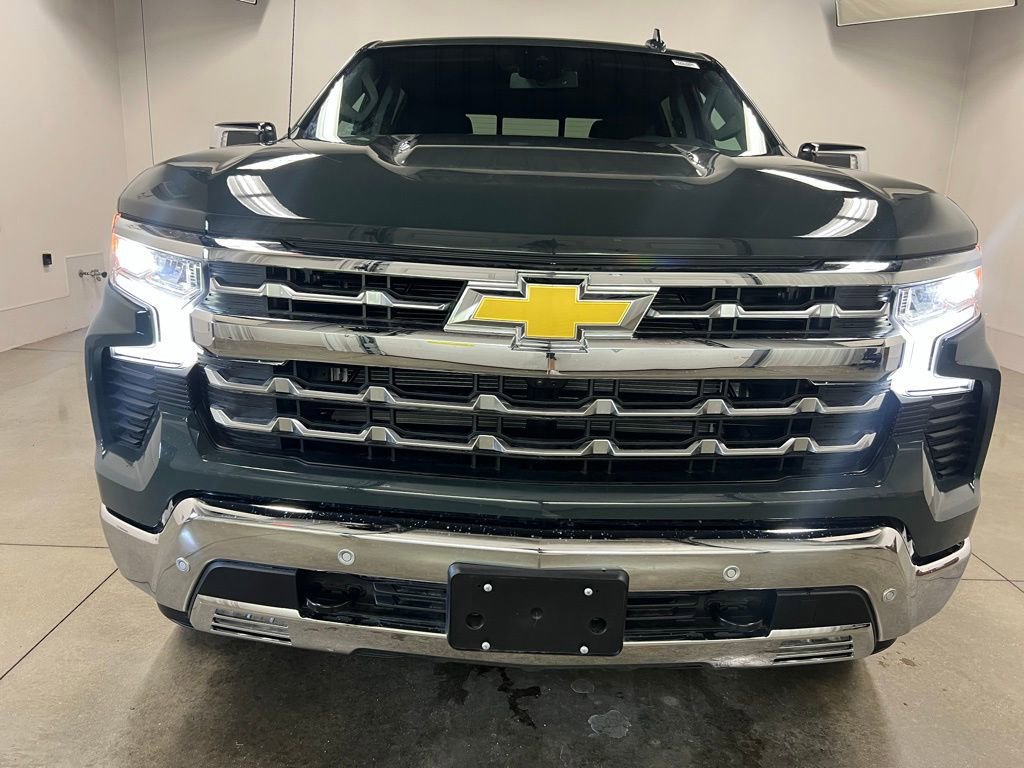 New 2025 Chevrolet Silverado 1500 LTZ w/ LTZ Convenience Package II image 13