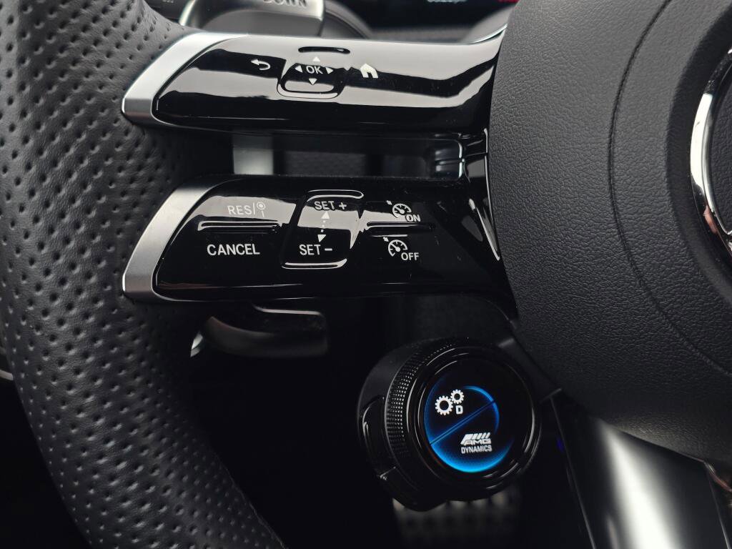 Certified 2025 Mercedes-Benz CLA 35 AMG 4MATIC image 39