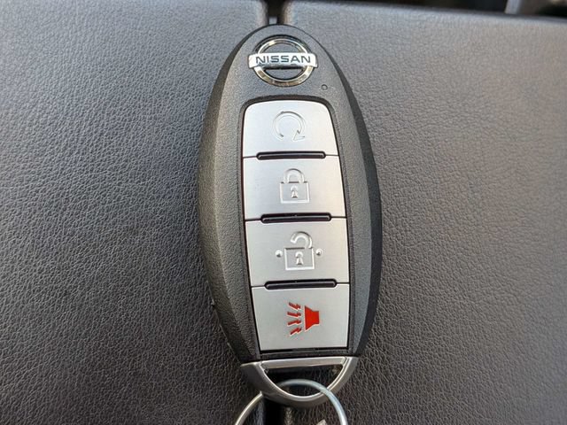 Used 2021 Nissan Rogue SV FWD image 28