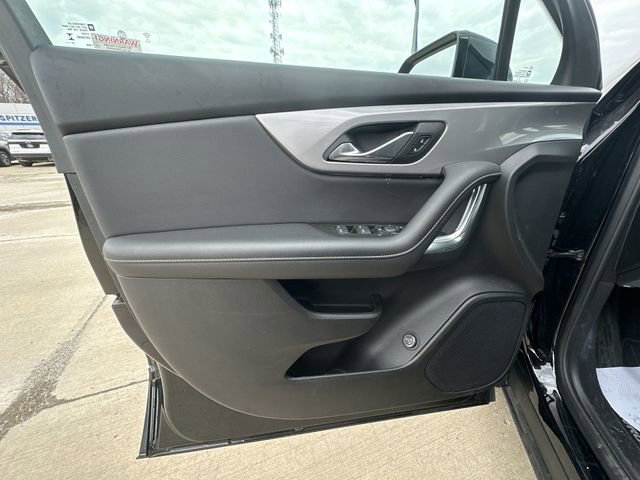 Certified 2024 Chevrolet Blazer LT w/ Convenience Package image 23