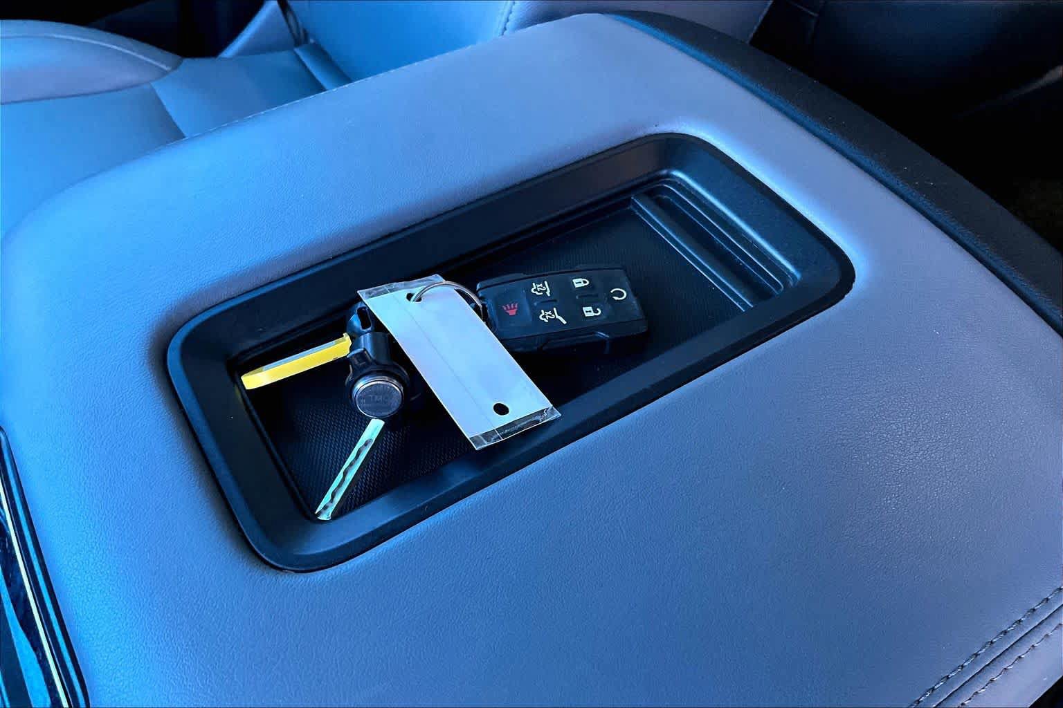 Used 2019 Chevrolet Tahoe LT RWD image 14