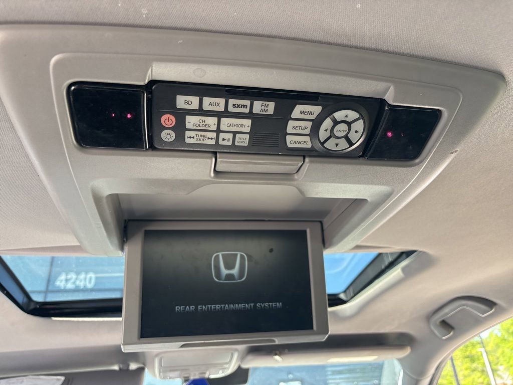 Used 2018 Honda Pilot Touring image 21
