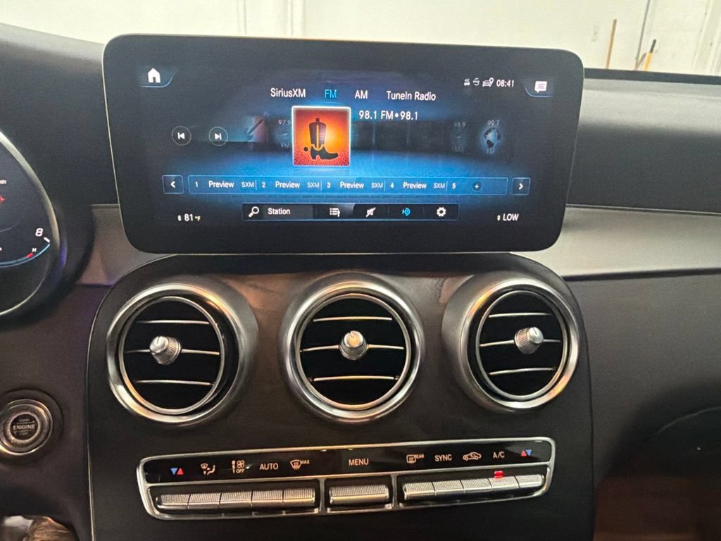 Used 2022 Mercedes-Benz GLC 300 image 18