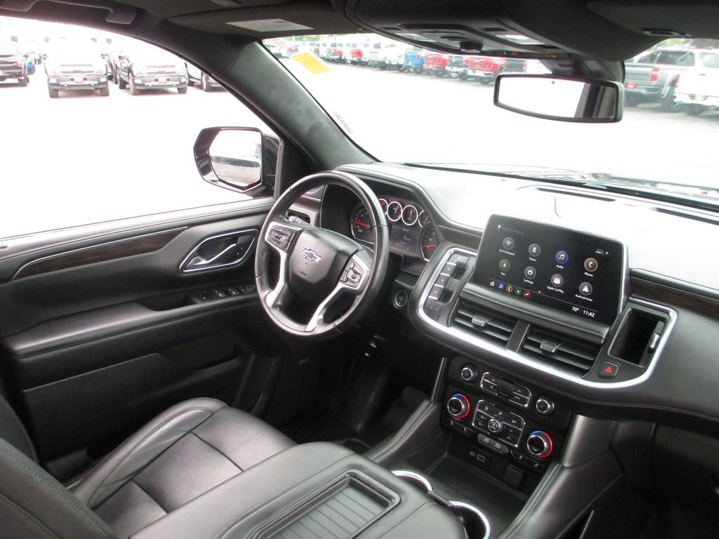 Used 2021 Chevrolet Tahoe Z71 w/ Rear Media and Nav Package AWD/4WD image 29