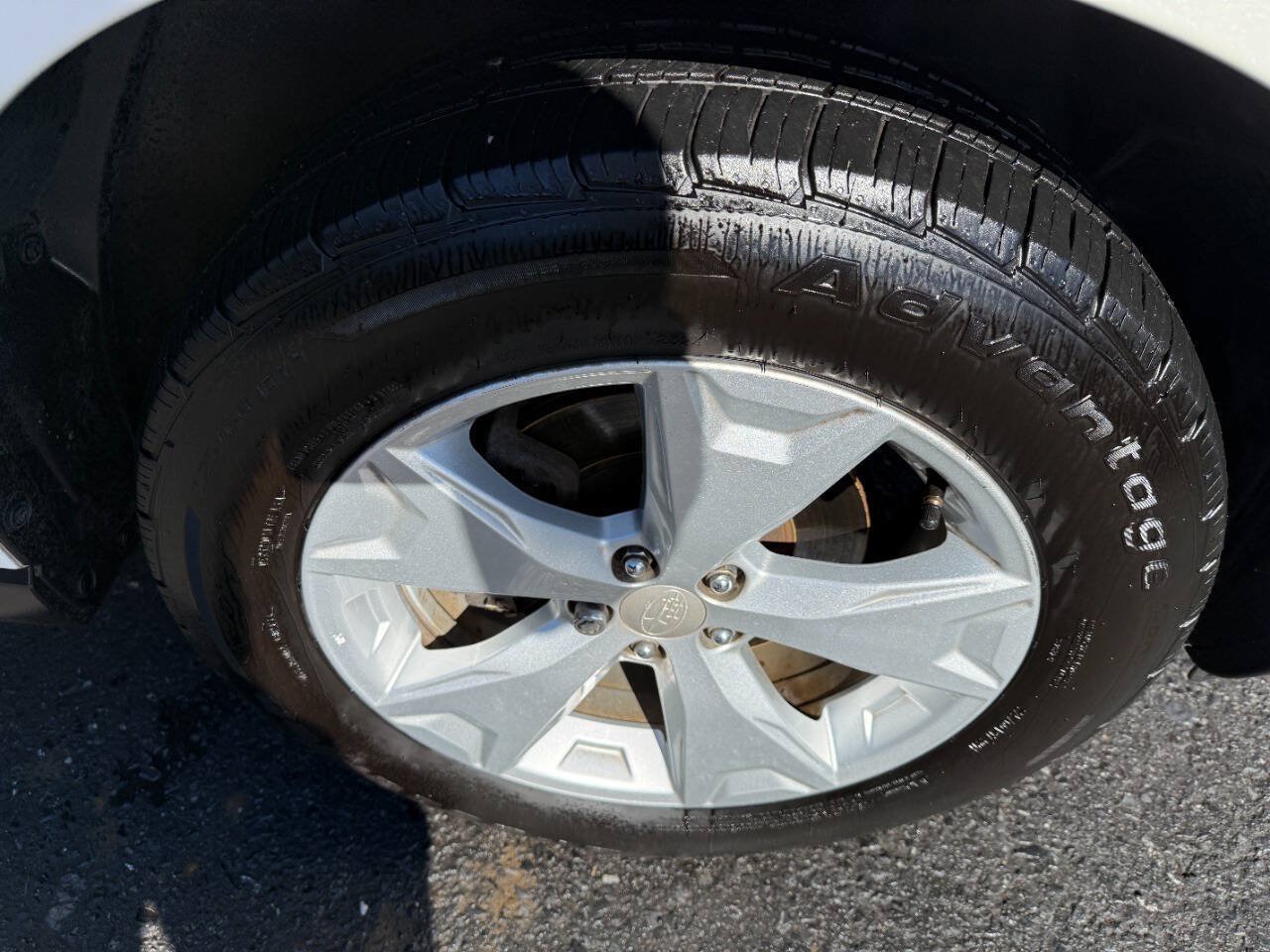 Used 2016 Subaru Forester 2.5i Premium AWD/4WD image 12