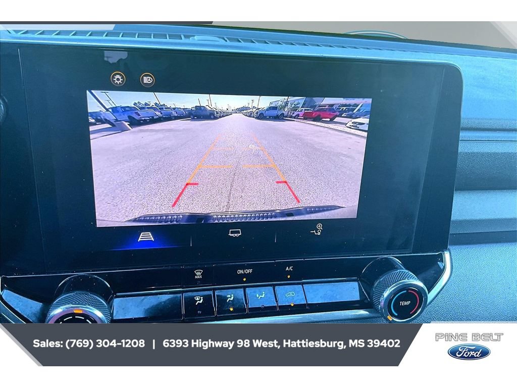Used 2024 Chevrolet Colorado W/T RWD image 16