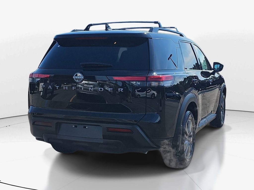 New 2026 Nissan Pathfinder Platinum image 4