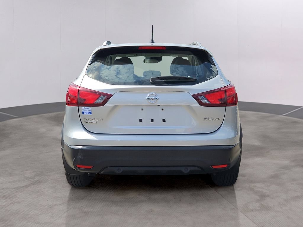 Used 2019 Nissan Rogue Sport SV AWD/4WD image 5
