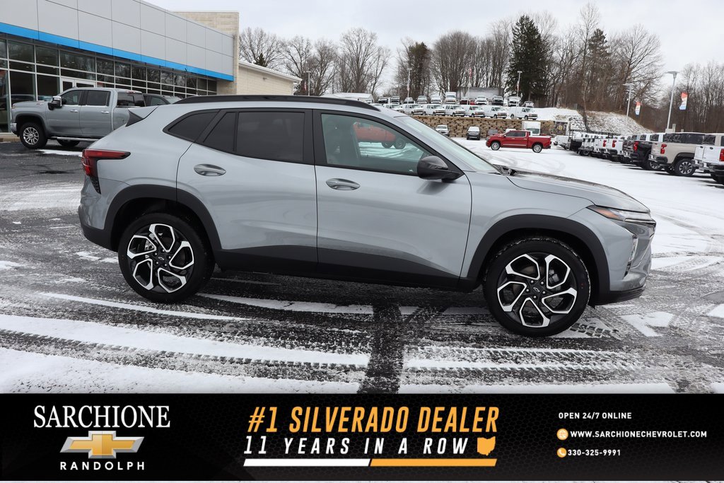 New 2026 Chevrolet Trax RS w/ Sunroof Package